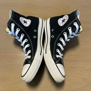 Converse Chuck Taylor All Star Classic High Men's/Women's Sneaker - Black